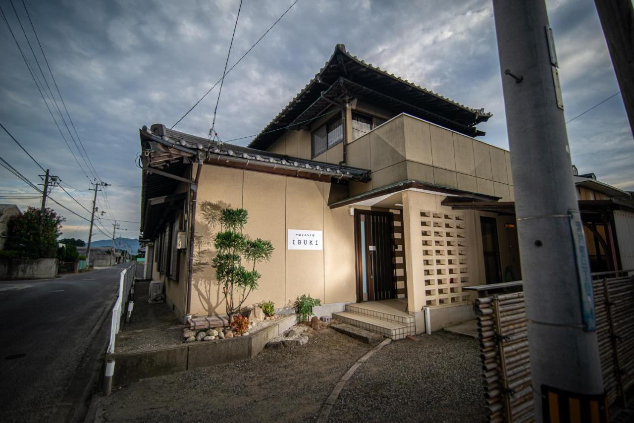 Apartment 四国まんなか宿 Ibuki ＊一棟貸切スタイル「四国の拠点宿」＊ *